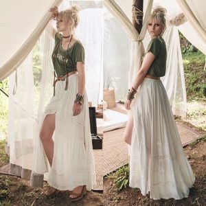 Spell White Skirt with Buttons and Tassle